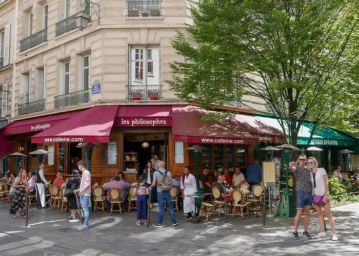 アパート Old Stones